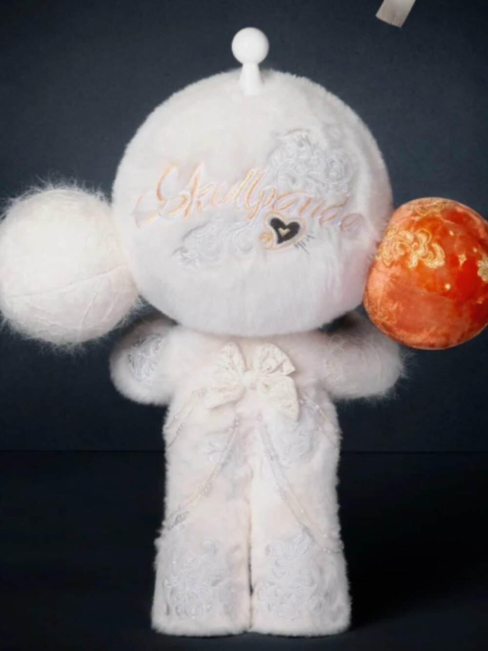 NIB MEGA SKULLPANDA 400% White Moon - Picture 2 of 3